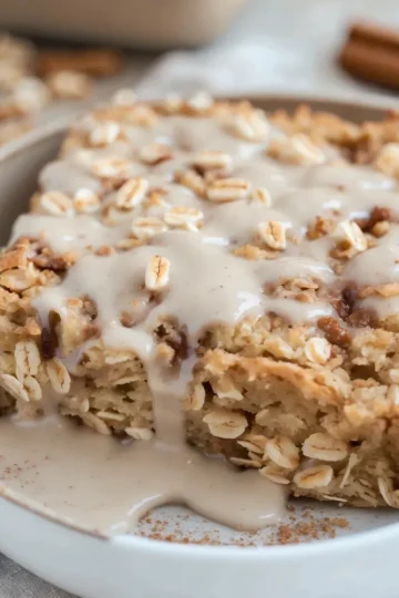 Healthy Sticky Cinnamon Roll Baked Oatmeal