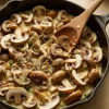 Garlic Mushrooms in Parmesan Cheese Sauce